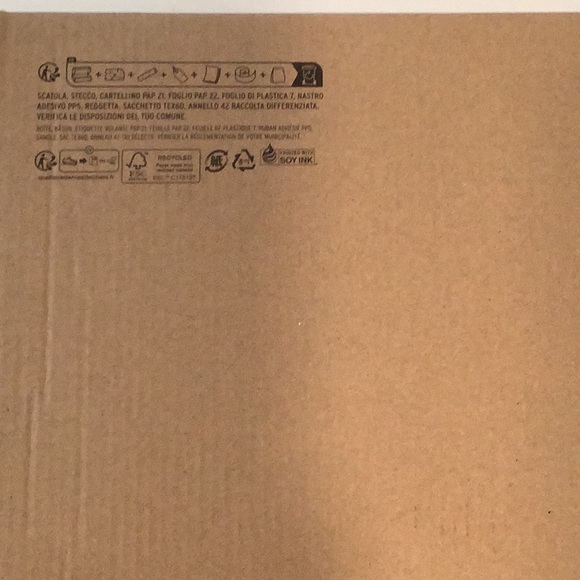 DR. MARTENS BLACK AND PINK ARCADIA - Picture 11 of 11